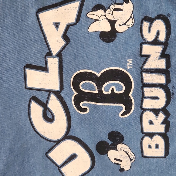 Disney Blur 84 UCLA Bruins Graphic Tshirt - Picture 2 of 4